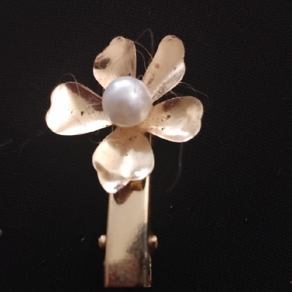 no brand Accessories - Gold Flower Pearl Hair Clip - Women Accessories Hair Accessory